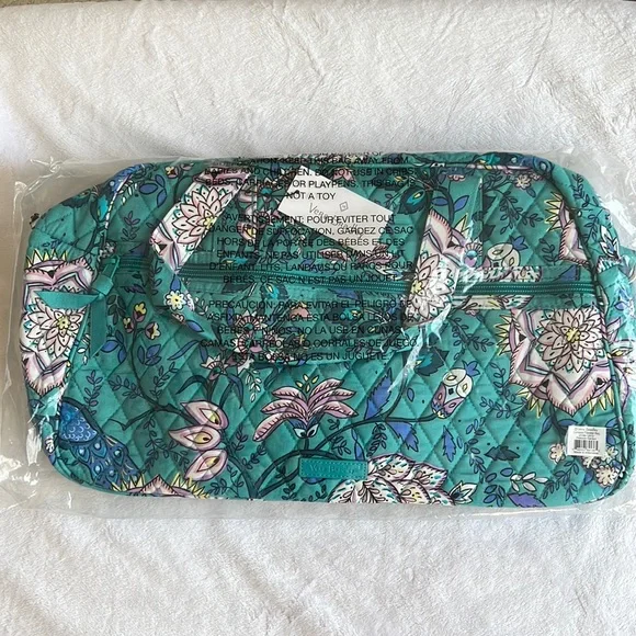 Vera Bradley Compact Traveler Bag Peacock Garden - Picture 4 of 9